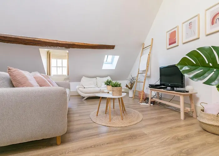 Le Dentan, Au Centre Historique De *